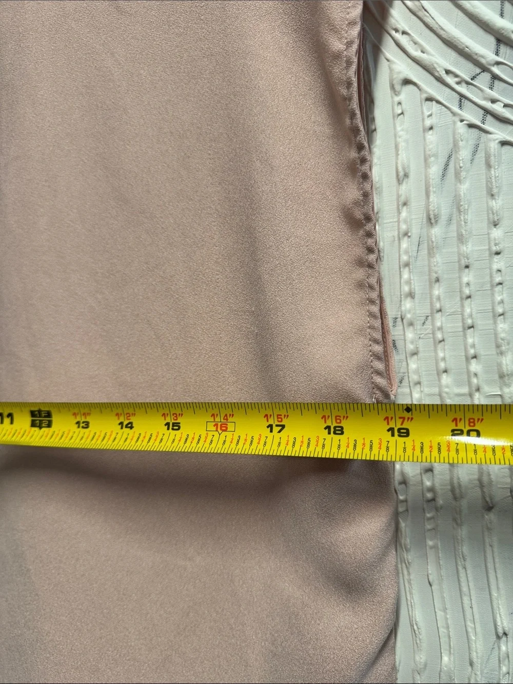 Halogen Blush Pink V-Neck Pleated Sleeveless Top N0462